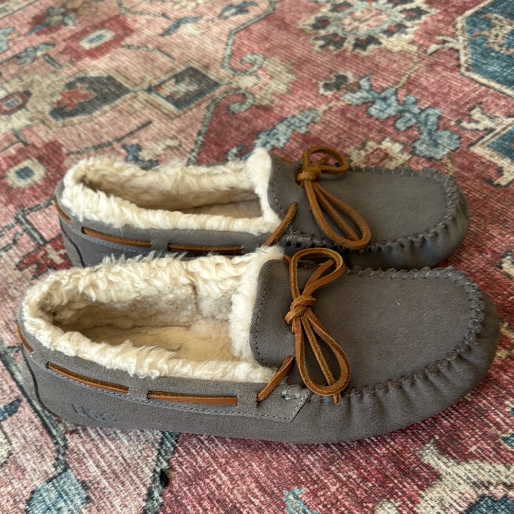 UGG Gray Moccasin Slippers with Brown Bow